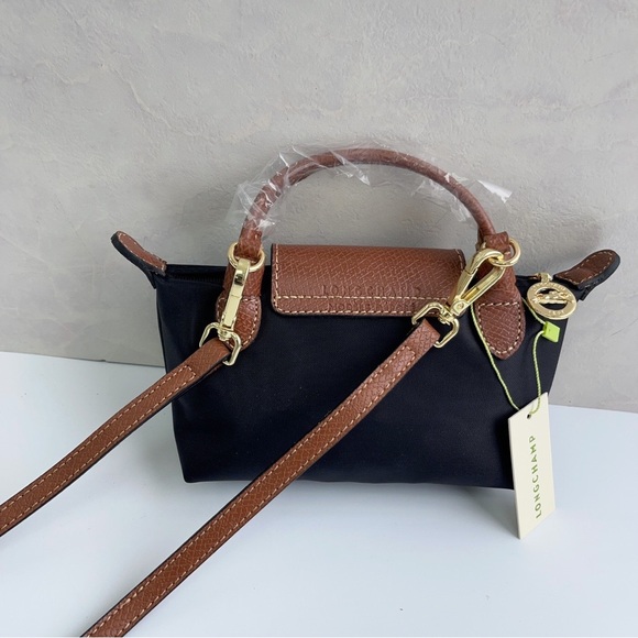 Longchamp Elegant Black and Tan Crossbody Bag - Picture 2 of 7